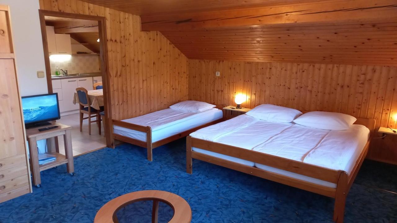 Apartment Jakelj Краньска Гора Экстерьер фото